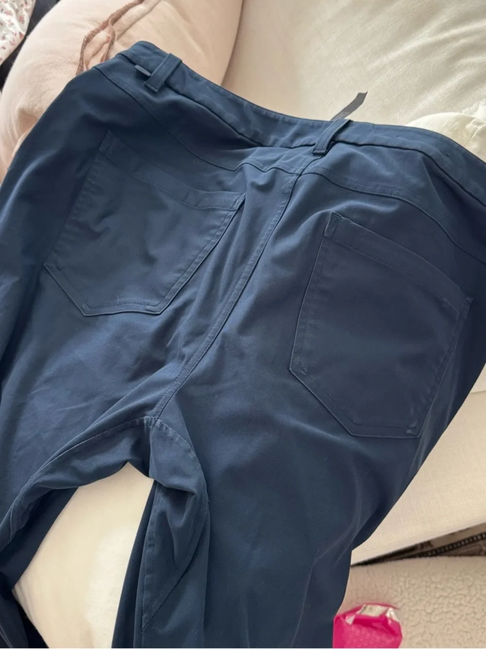 Lululemon ABC pants - Picture 5 of 5